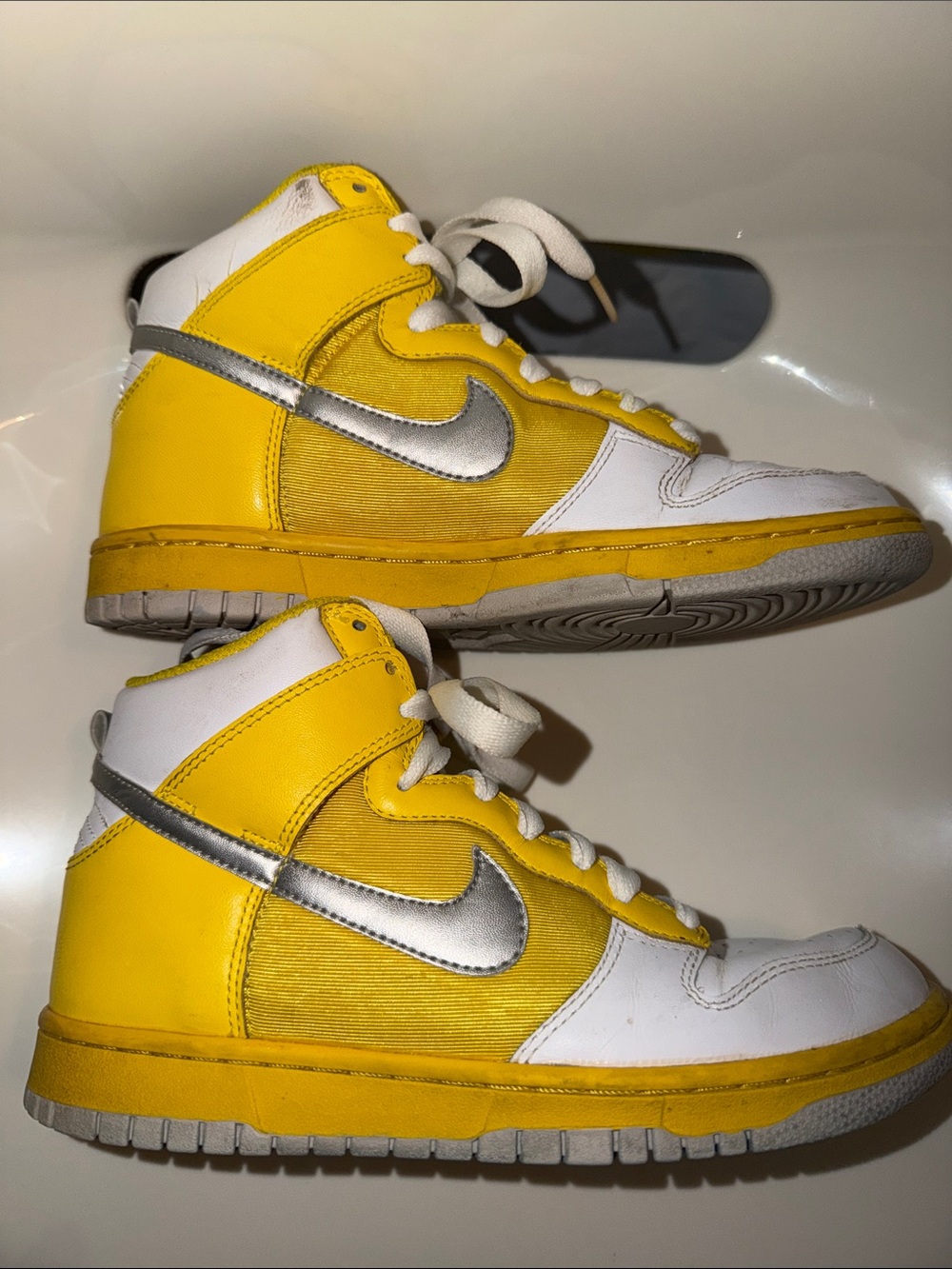 Nike Dunk High Top: Tour Yellow, White, Metallic Silver Swish, Laces, 318676-101
